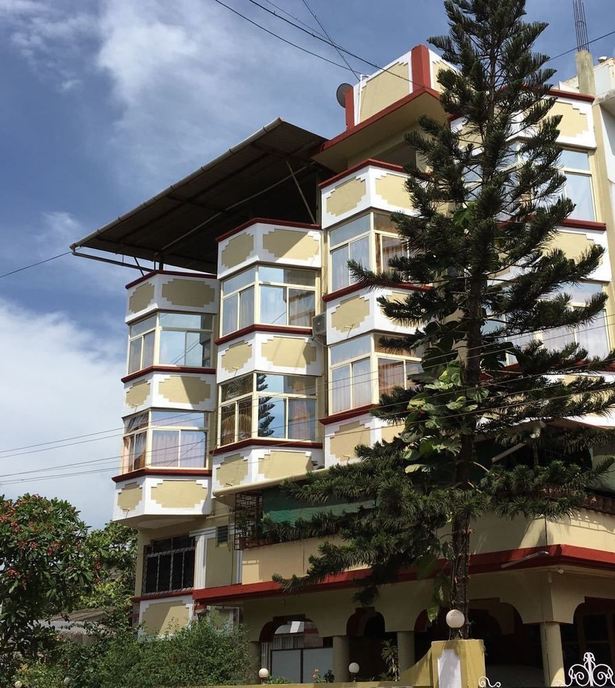 Hotel Chandrageet Porvorim Kültér fotó