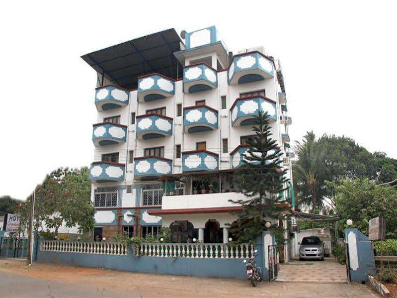 Hotel Chandrageet Porvorim Kültér fotó