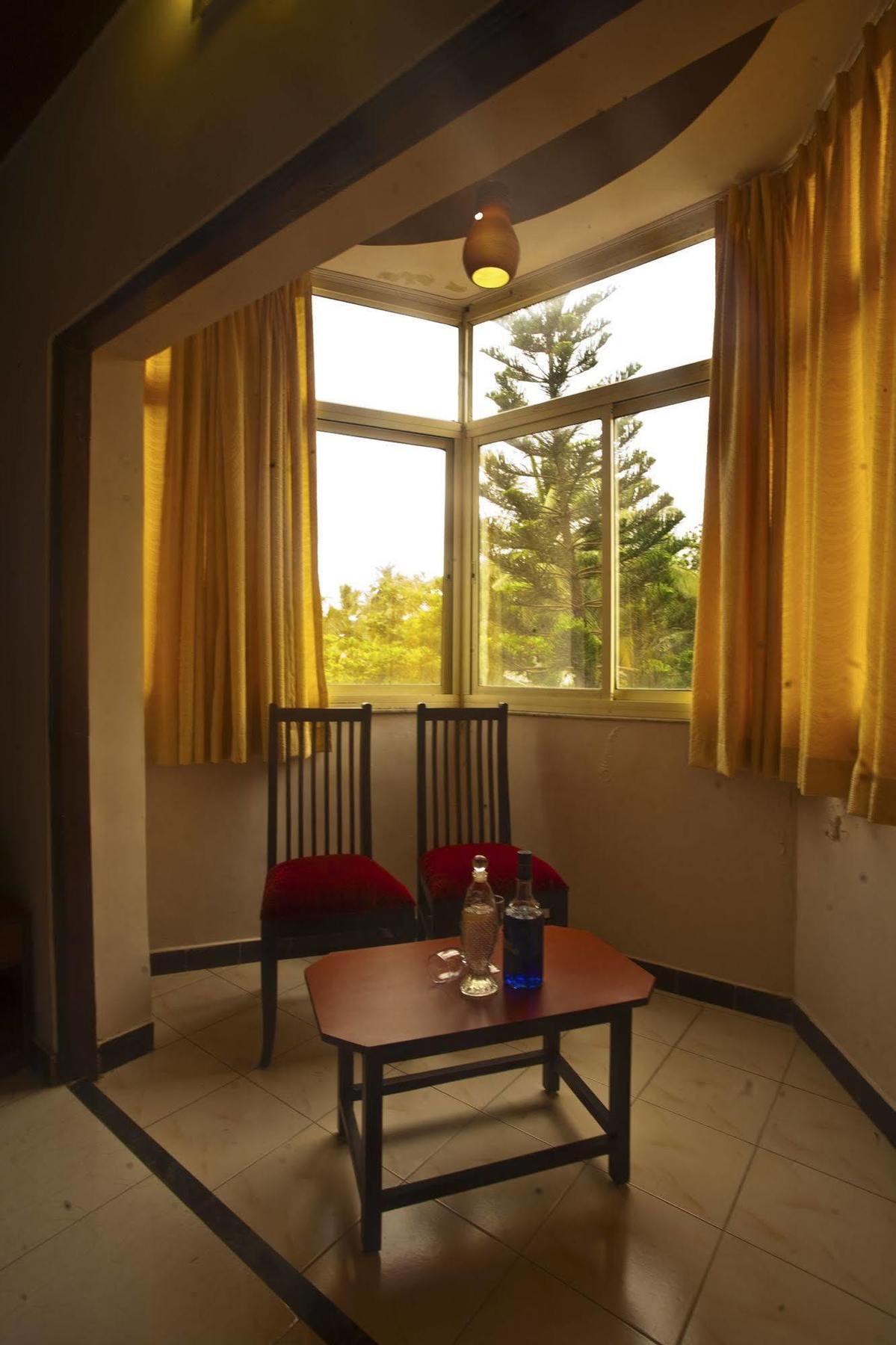 Hotel Chandrageet Porvorim Kültér fotó